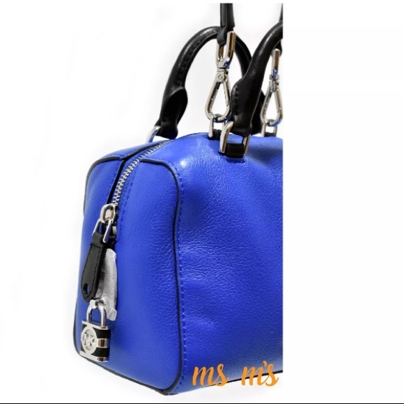 NWT Michael Kors xs Satchel Crossbody - Picture 3 of 6